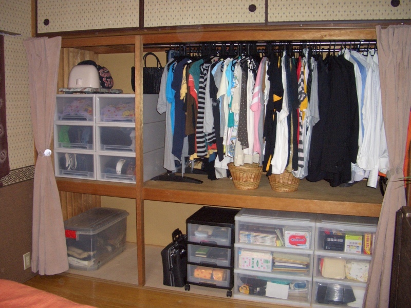 洋服を掛けて収納したい方 参考にしてください 安東英子の素敵な暮らしの扉 片付け 収納 家づくりのブログ