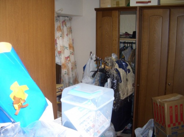 悩んだ家具配置 7 物置部屋を子供部屋に 安東英子の素敵な暮らしの扉 片付け 収納 家づくりのブログ